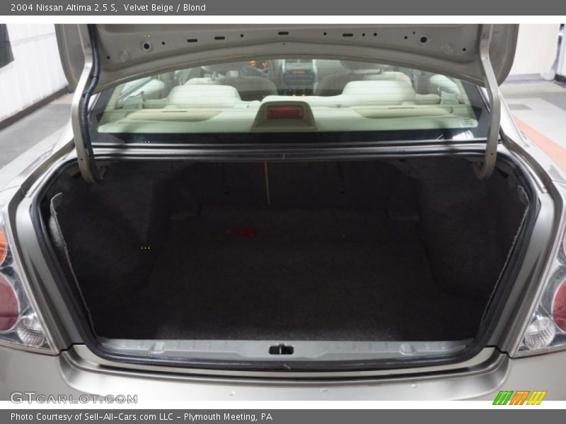 Velvet Beige / Blond 2004 Nissan Altima 2.5 S