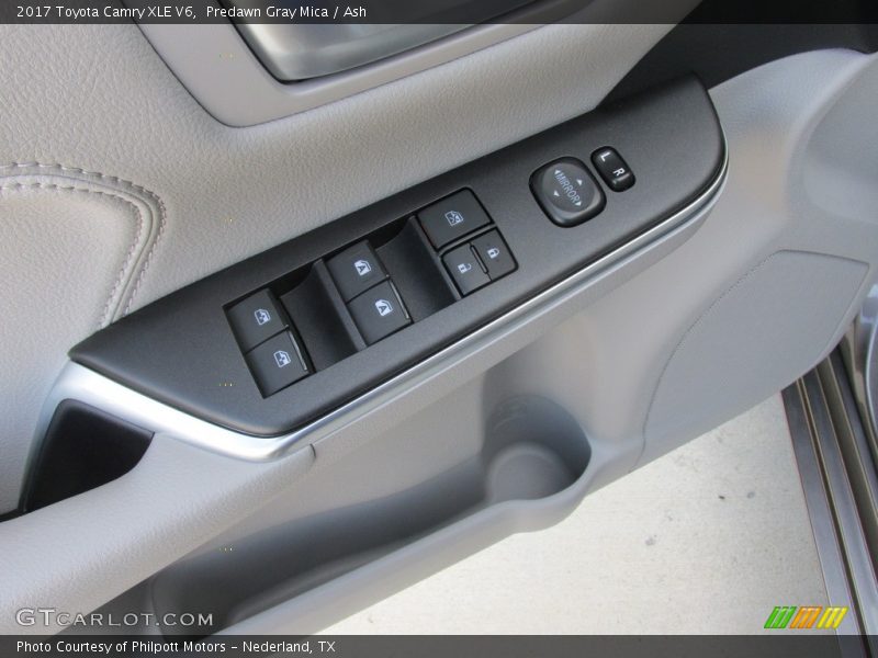 Controls of 2017 Camry XLE V6