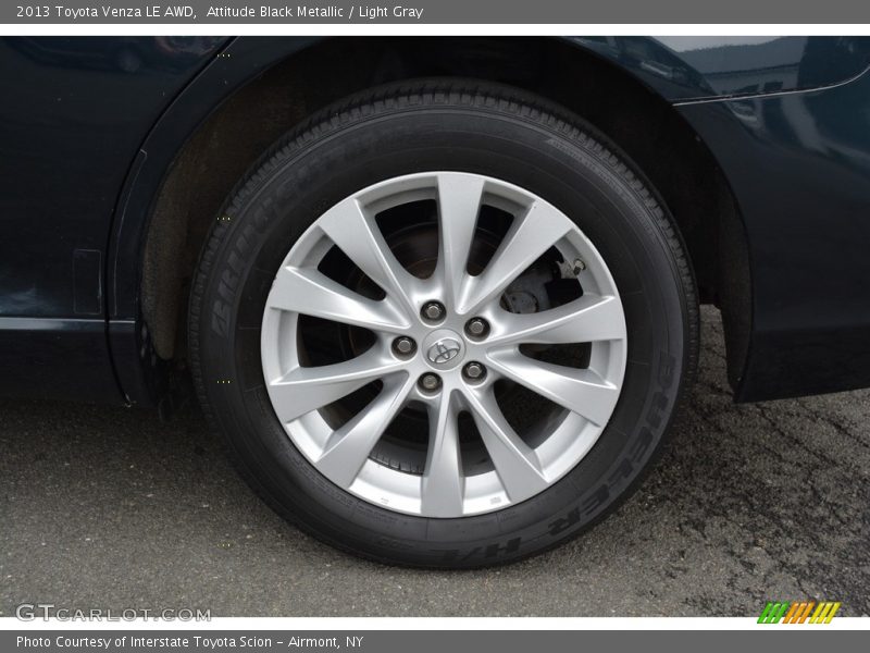Attitude Black Metallic / Light Gray 2013 Toyota Venza LE AWD