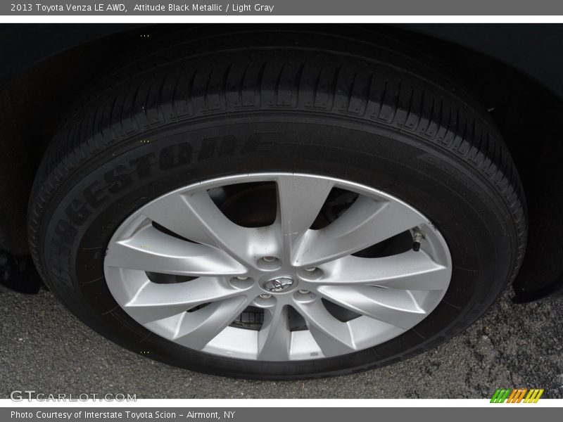Attitude Black Metallic / Light Gray 2013 Toyota Venza LE AWD