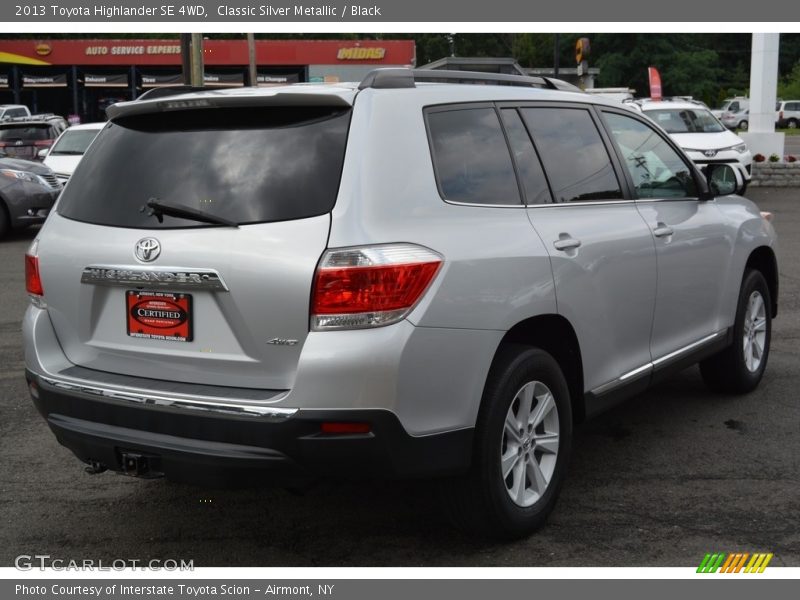 Classic Silver Metallic / Black 2013 Toyota Highlander SE 4WD