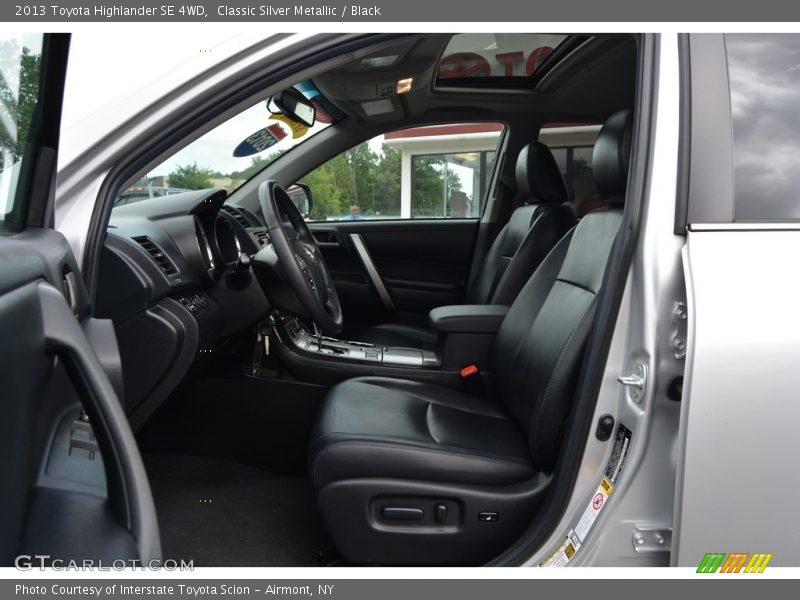 Classic Silver Metallic / Black 2013 Toyota Highlander SE 4WD