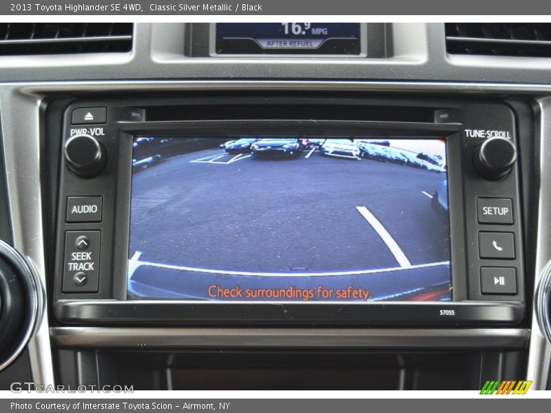 Classic Silver Metallic / Black 2013 Toyota Highlander SE 4WD