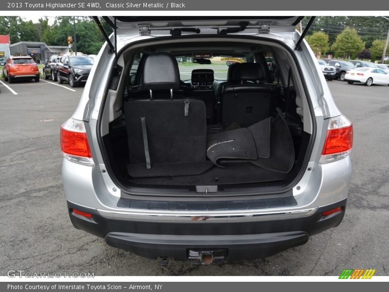 Classic Silver Metallic / Black 2013 Toyota Highlander SE 4WD