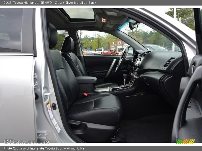 Classic Silver Metallic / Black 2013 Toyota Highlander SE 4WD