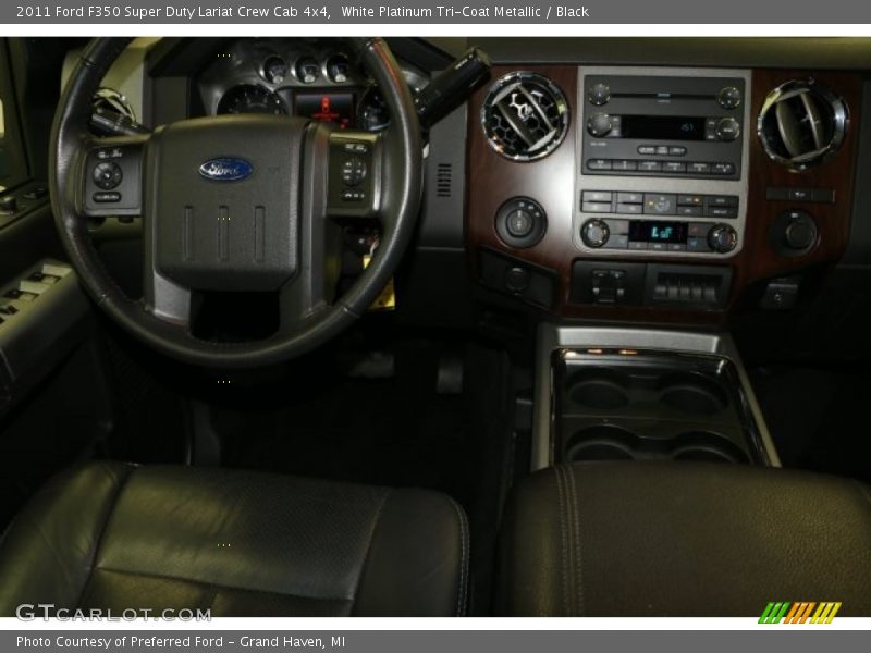 White Platinum Tri-Coat Metallic / Black 2011 Ford F350 Super Duty Lariat Crew Cab 4x4