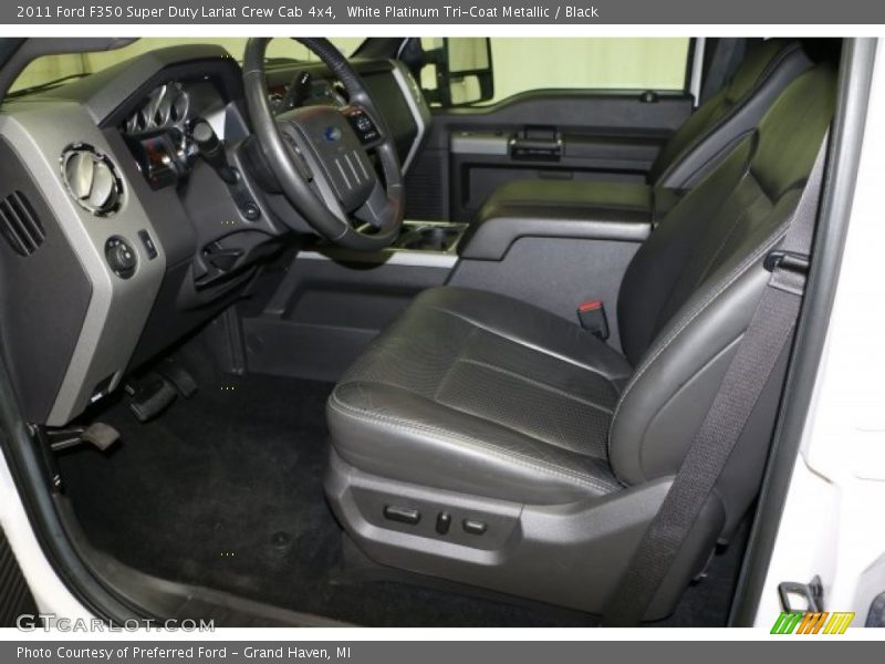 White Platinum Tri-Coat Metallic / Black 2011 Ford F350 Super Duty Lariat Crew Cab 4x4