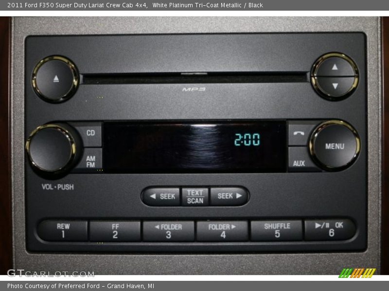 White Platinum Tri-Coat Metallic / Black 2011 Ford F350 Super Duty Lariat Crew Cab 4x4