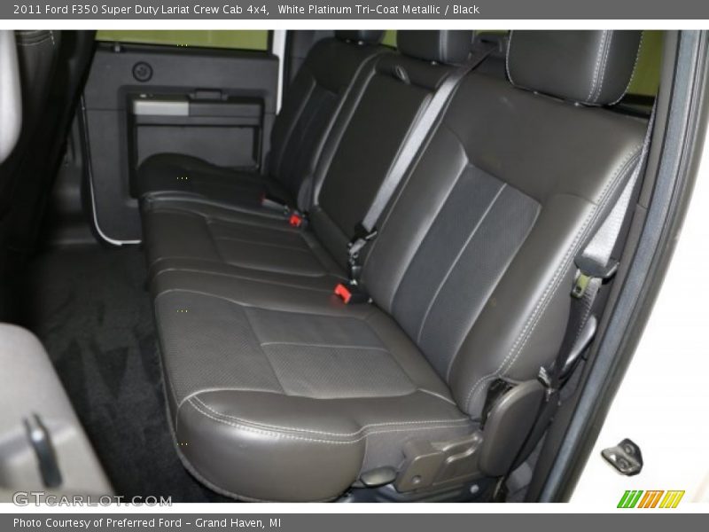White Platinum Tri-Coat Metallic / Black 2011 Ford F350 Super Duty Lariat Crew Cab 4x4