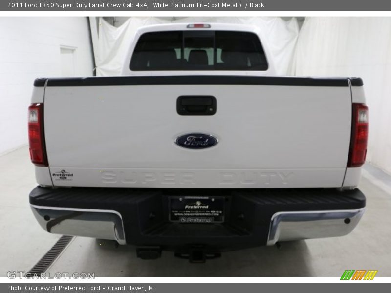 White Platinum Tri-Coat Metallic / Black 2011 Ford F350 Super Duty Lariat Crew Cab 4x4