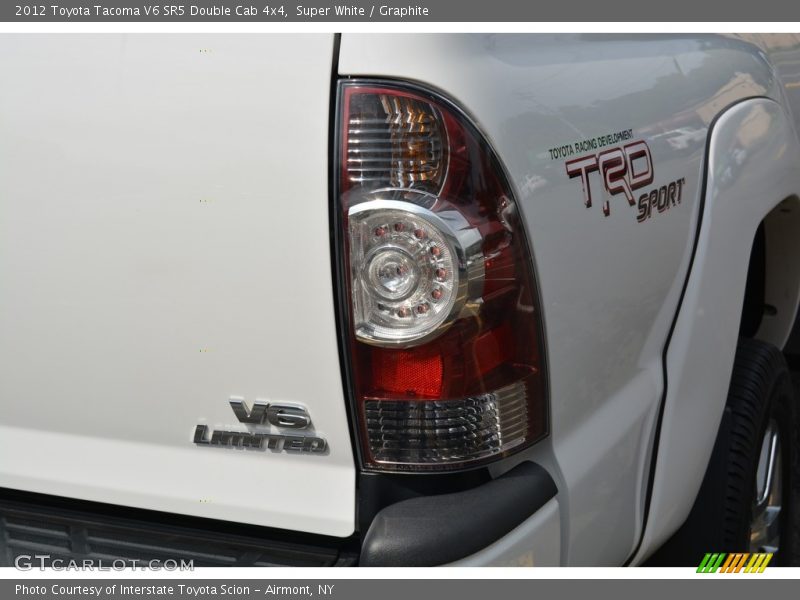 Super White / Graphite 2012 Toyota Tacoma V6 SR5 Double Cab 4x4