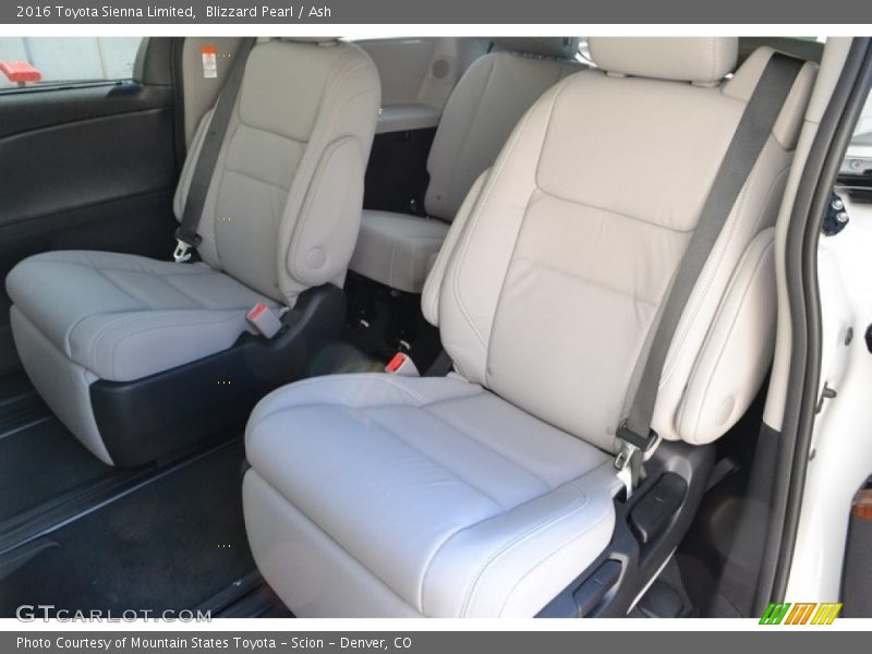 Blizzard Pearl / Ash 2016 Toyota Sienna Limited