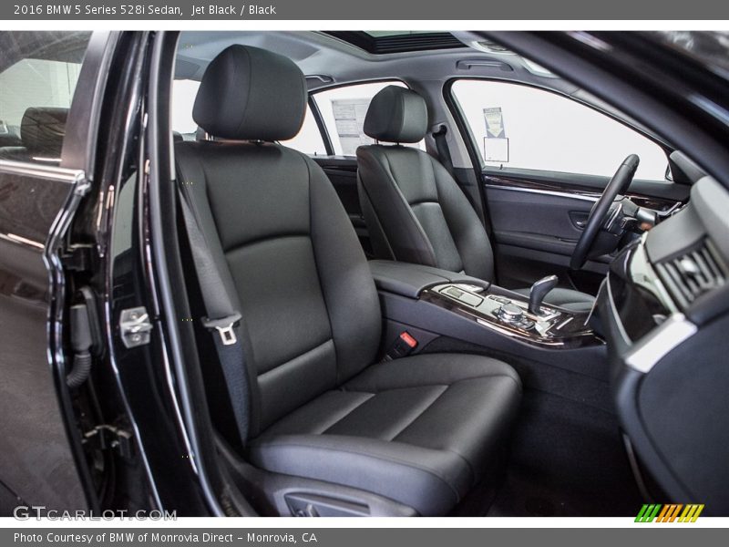 Jet Black / Black 2016 BMW 5 Series 528i Sedan