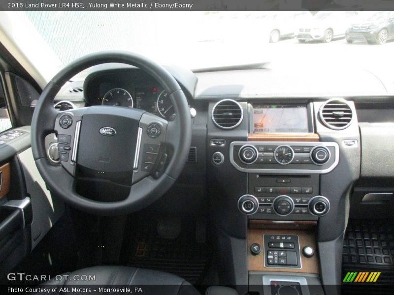 Yulong White Metallic / Ebony/Ebony 2016 Land Rover LR4 HSE