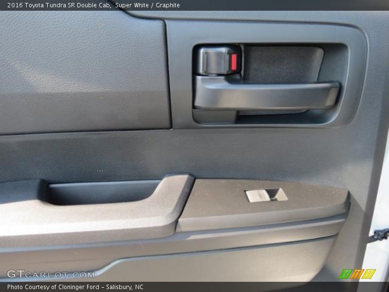Super White / Graphite 2016 Toyota Tundra SR Double Cab