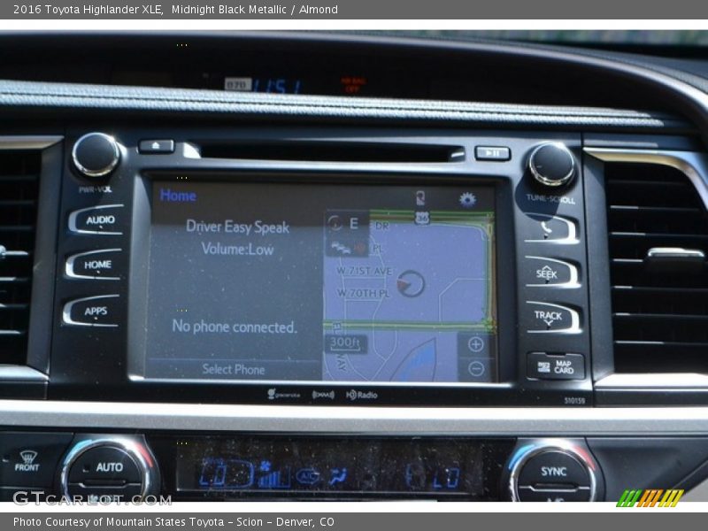 Midnight Black Metallic / Almond 2016 Toyota Highlander XLE
