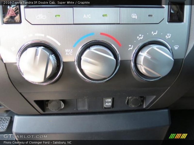 Super White / Graphite 2016 Toyota Tundra SR Double Cab