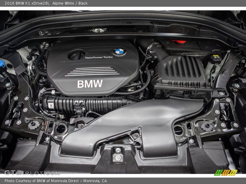Alpine White / Black 2016 BMW X1 xDrive28i