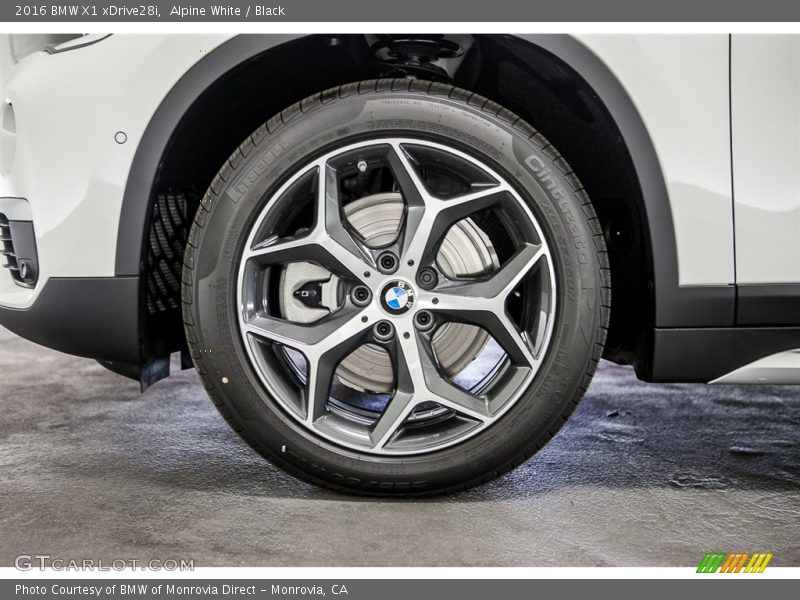 Alpine White / Black 2016 BMW X1 xDrive28i