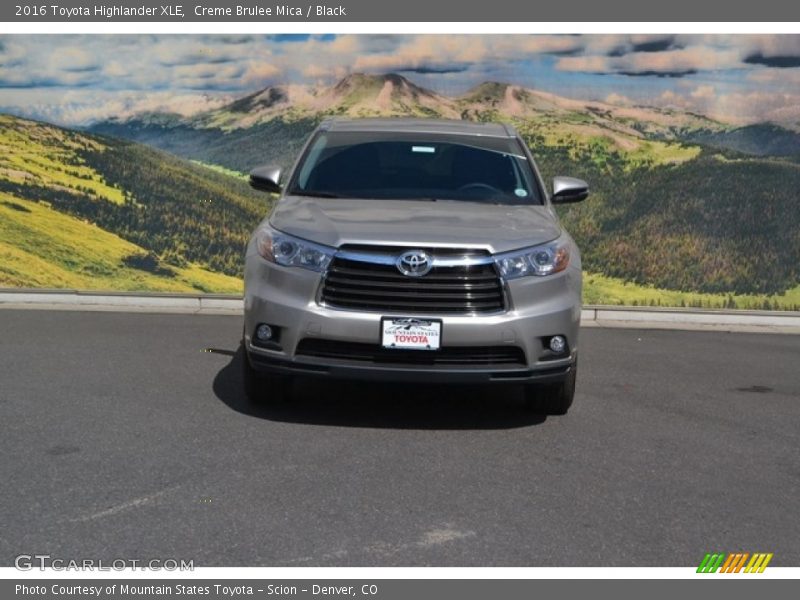 Creme Brulee Mica / Black 2016 Toyota Highlander XLE
