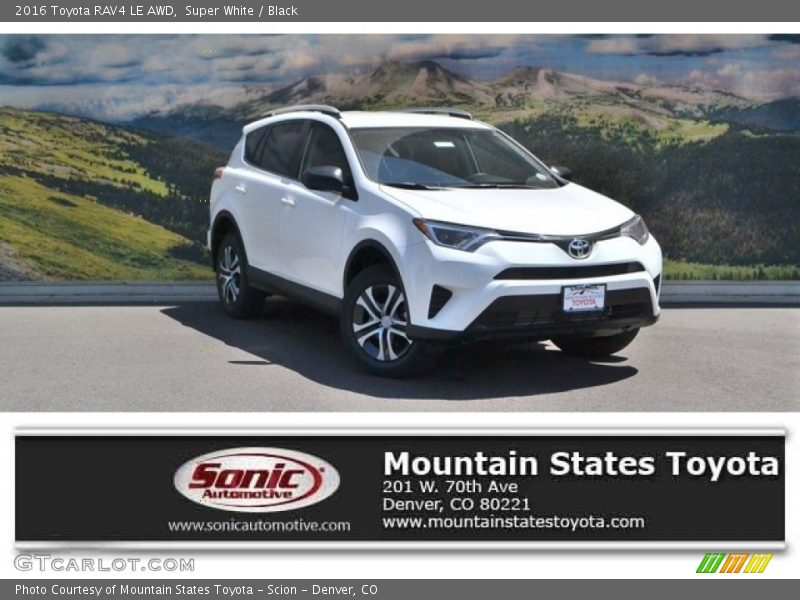 Super White / Black 2016 Toyota RAV4 LE AWD