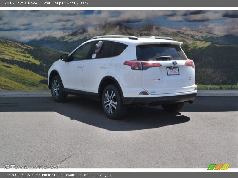 Super White / Black 2016 Toyota RAV4 LE AWD
