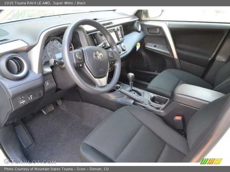 Super White / Black 2016 Toyota RAV4 LE AWD