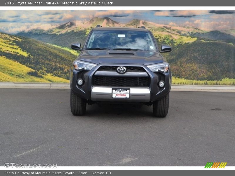 Magnetic Gray Metallic / Black 2016 Toyota 4Runner Trail 4x4