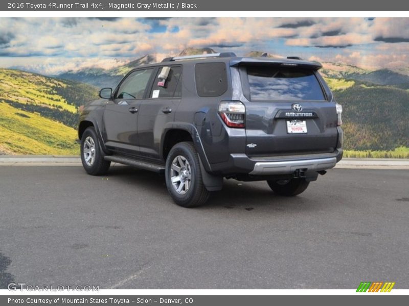 Magnetic Gray Metallic / Black 2016 Toyota 4Runner Trail 4x4