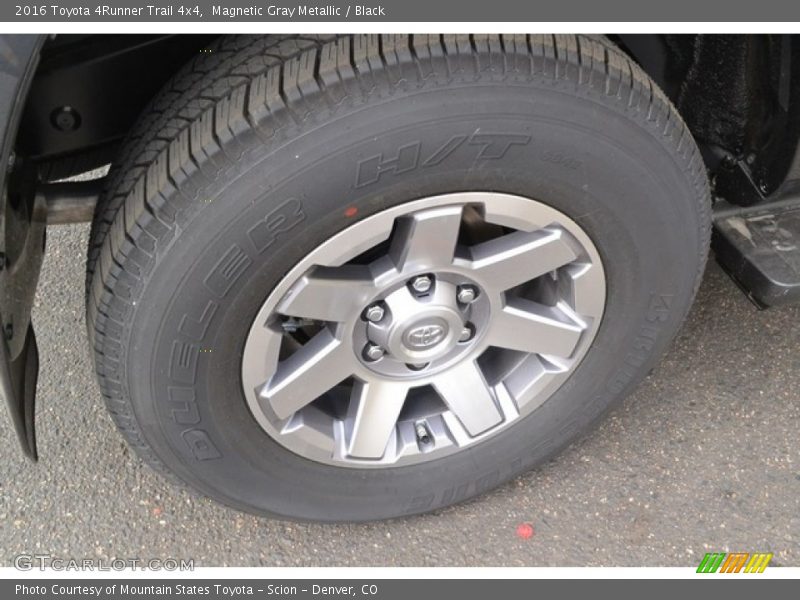 Magnetic Gray Metallic / Black 2016 Toyota 4Runner Trail 4x4