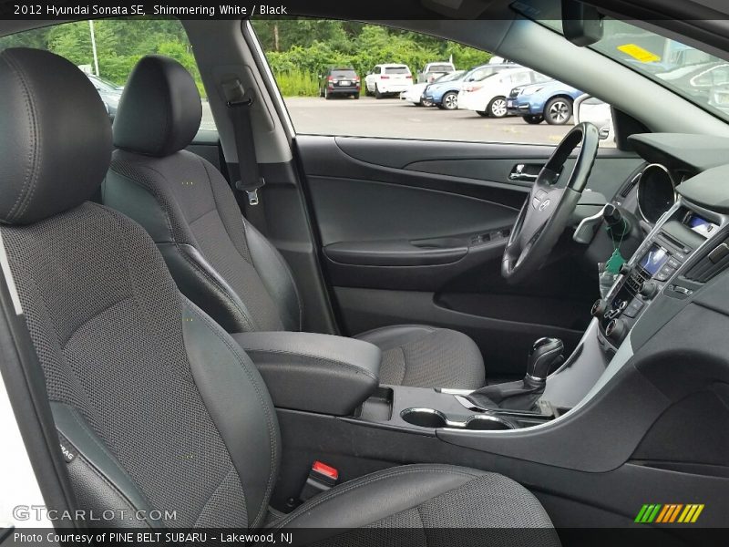 Shimmering White / Black 2012 Hyundai Sonata SE