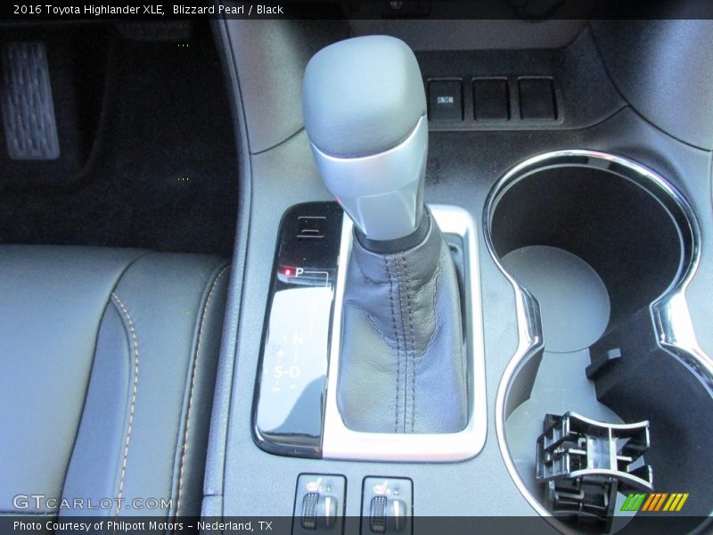 Blizzard Pearl / Black 2016 Toyota Highlander XLE