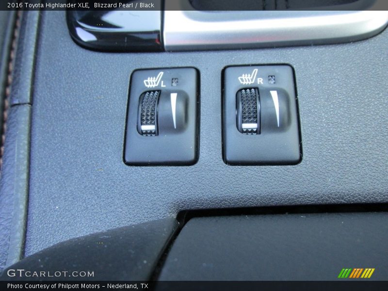 Blizzard Pearl / Black 2016 Toyota Highlander XLE