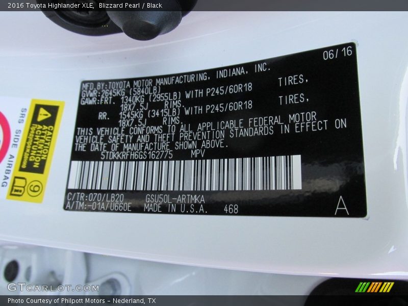 Blizzard Pearl / Black 2016 Toyota Highlander XLE