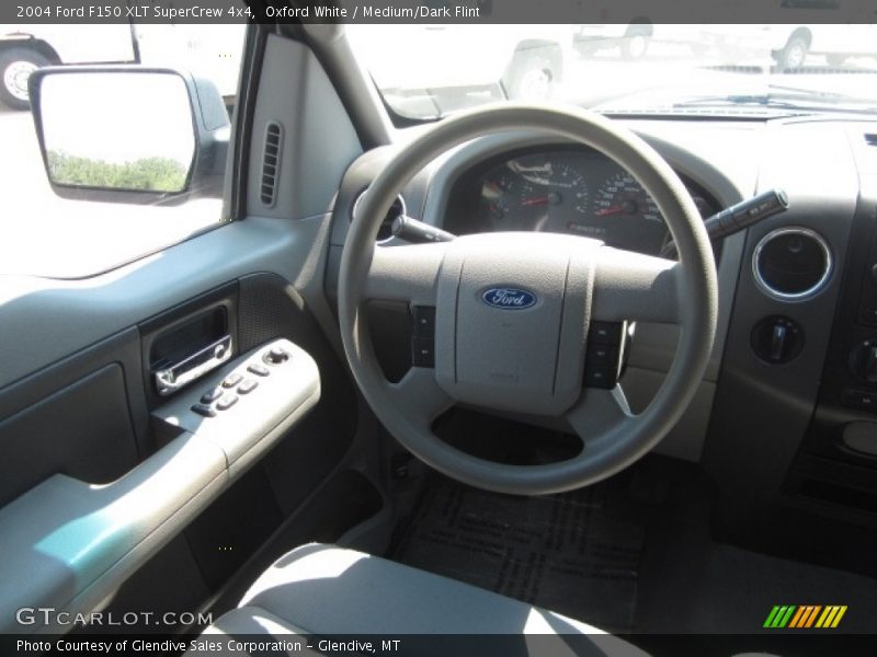 Oxford White / Medium/Dark Flint 2004 Ford F150 XLT SuperCrew 4x4