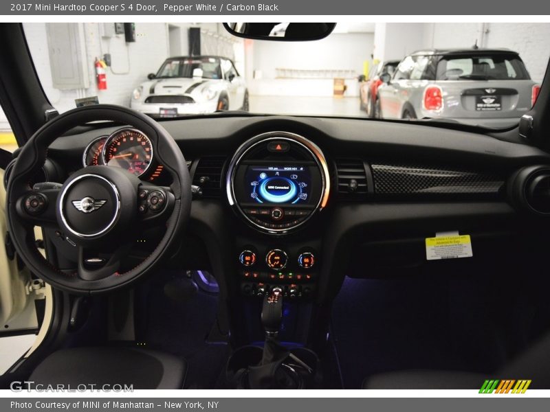 Pepper White / Carbon Black 2017 Mini Hardtop Cooper S 4 Door
