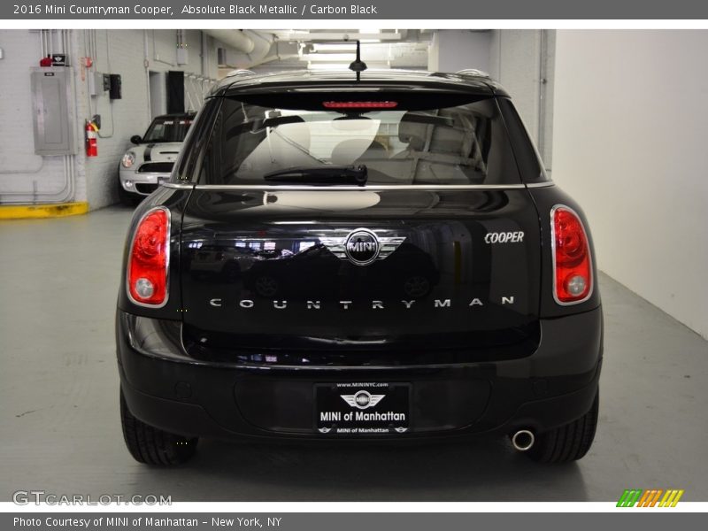 Absolute Black Metallic / Carbon Black 2016 Mini Countryman Cooper