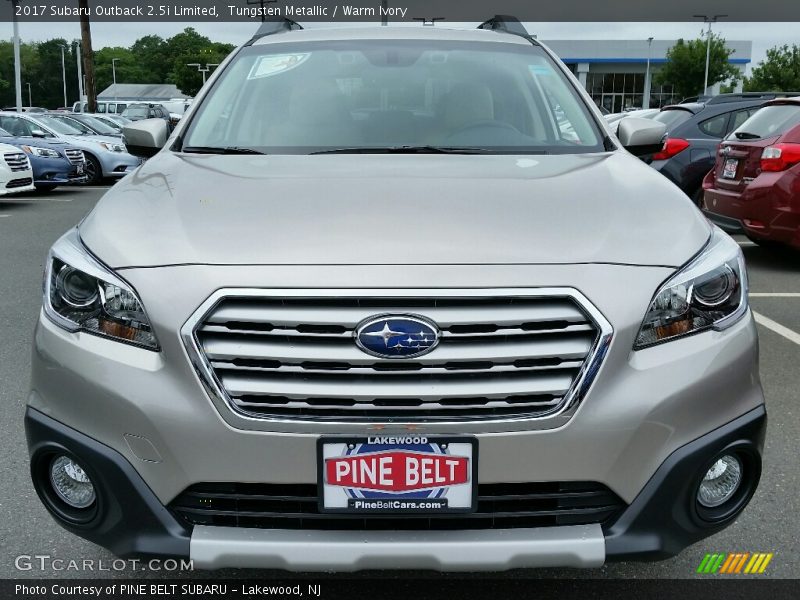 Tungsten Metallic / Warm Ivory 2017 Subaru Outback 2.5i Limited
