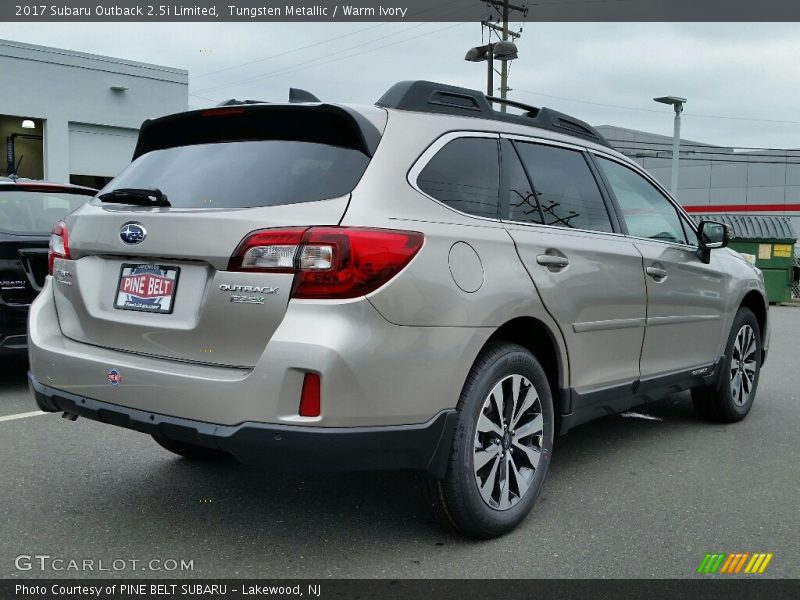 Tungsten Metallic / Warm Ivory 2017 Subaru Outback 2.5i Limited