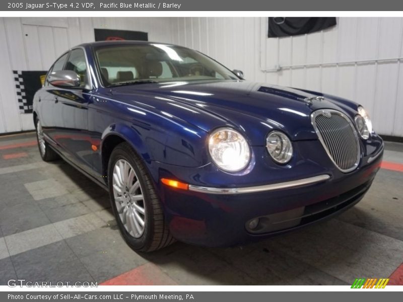Pacific Blue Metallic / Barley 2005 Jaguar S-Type 4.2 VDP