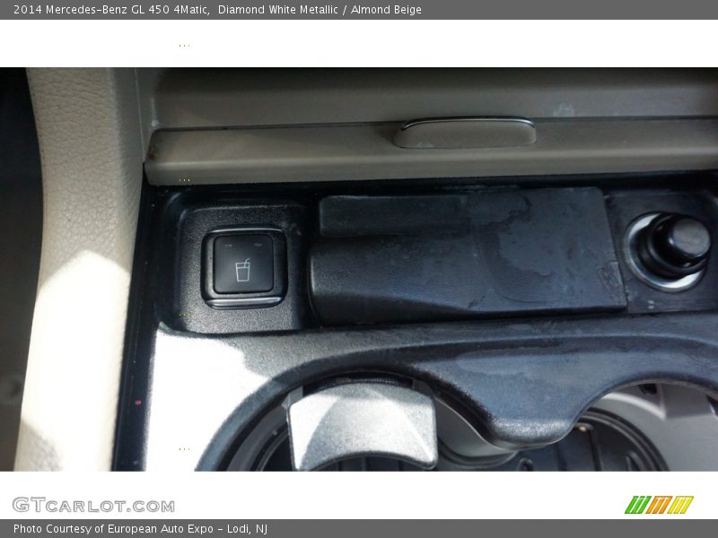 Diamond White Metallic / Almond Beige 2014 Mercedes-Benz GL 450 4Matic