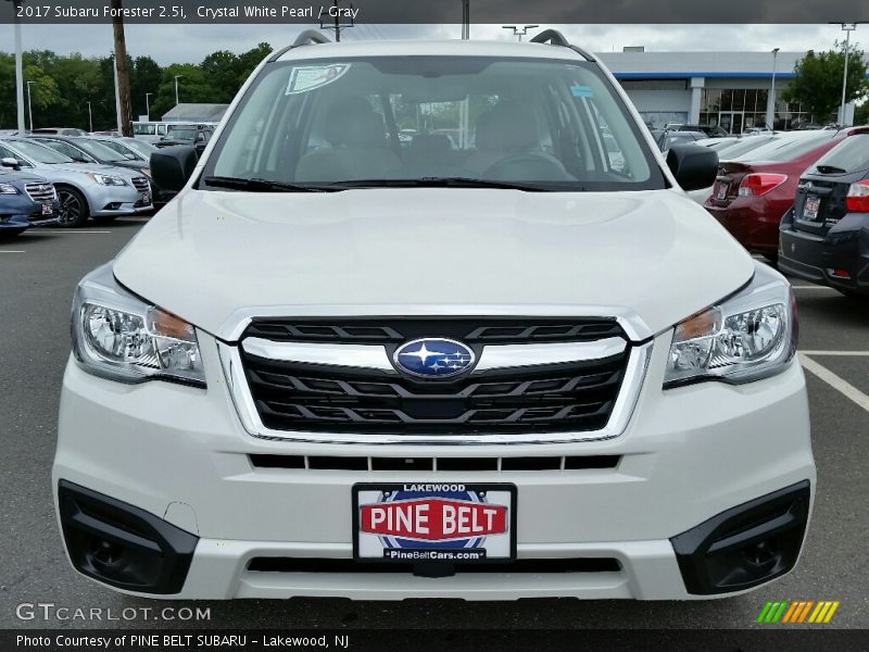 Crystal White Pearl / Gray 2017 Subaru Forester 2.5i