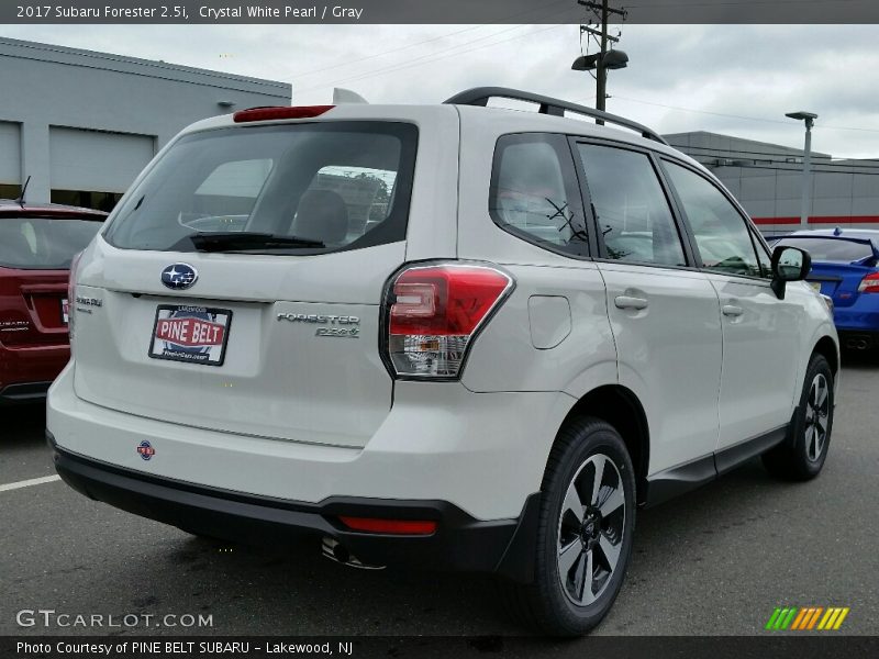 Crystal White Pearl / Gray 2017 Subaru Forester 2.5i