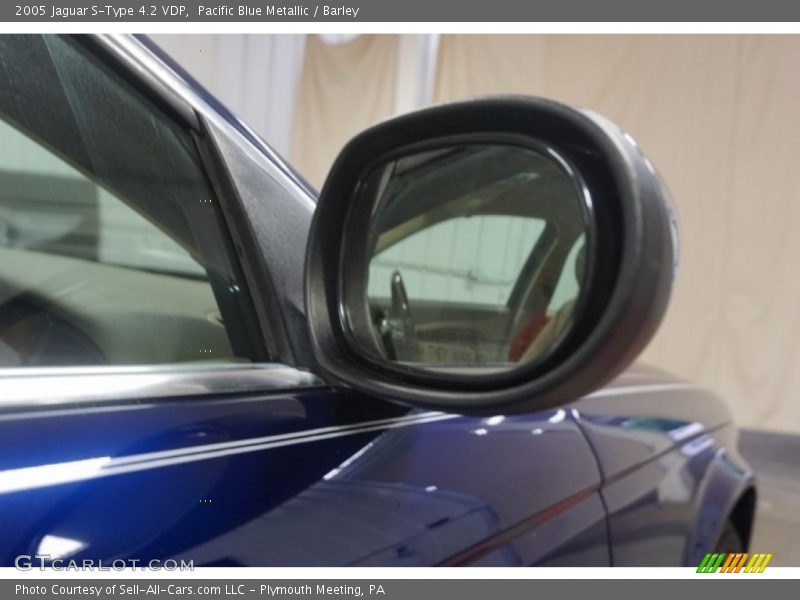 Pacific Blue Metallic / Barley 2005 Jaguar S-Type 4.2 VDP