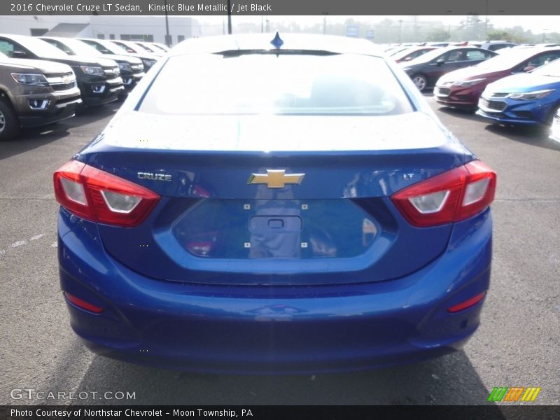 Kinetic Blue Metallic / Jet Black 2016 Chevrolet Cruze LT Sedan