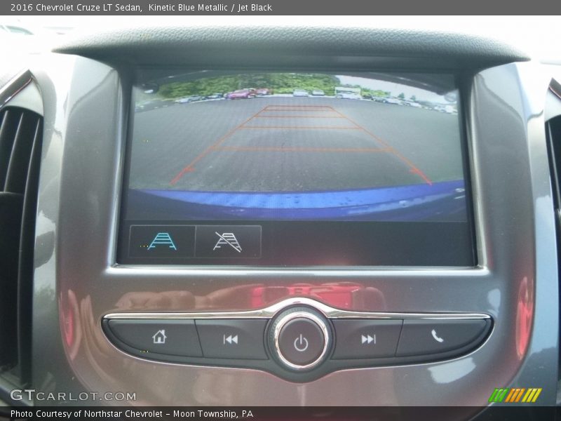 Kinetic Blue Metallic / Jet Black 2016 Chevrolet Cruze LT Sedan
