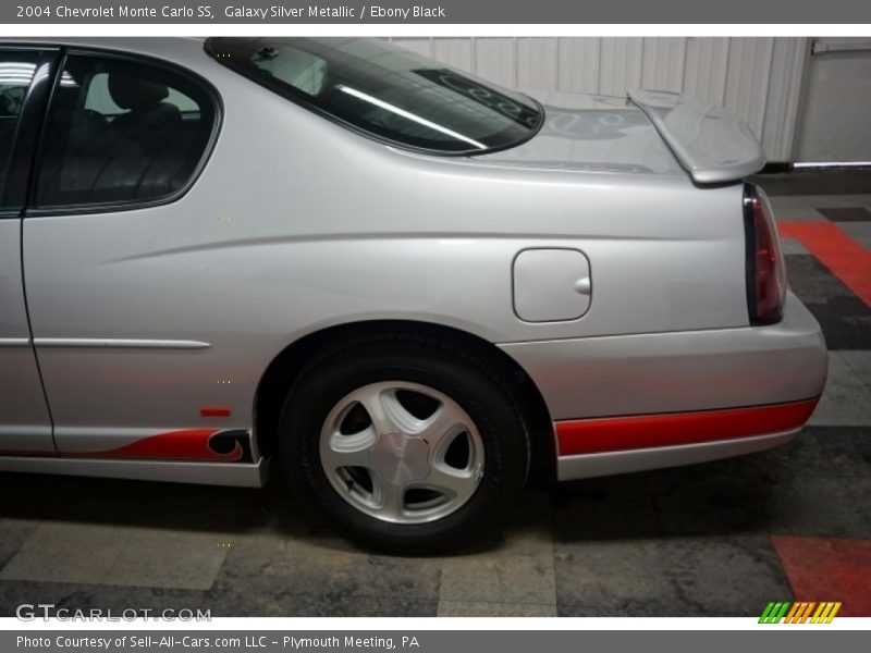 Galaxy Silver Metallic / Ebony Black 2004 Chevrolet Monte Carlo SS