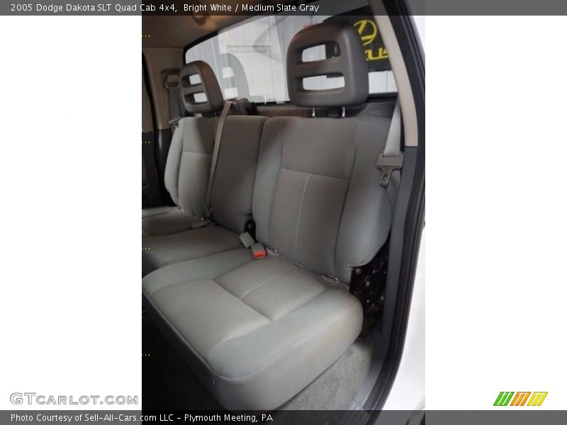 Bright White / Medium Slate Gray 2005 Dodge Dakota SLT Quad Cab 4x4