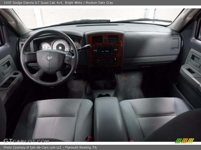 Bright White / Medium Slate Gray 2005 Dodge Dakota SLT Quad Cab 4x4