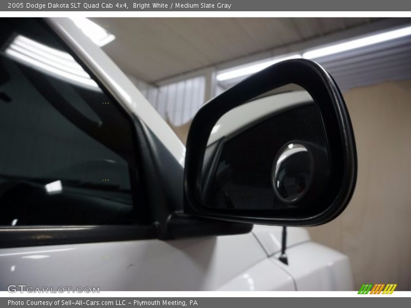 Bright White / Medium Slate Gray 2005 Dodge Dakota SLT Quad Cab 4x4